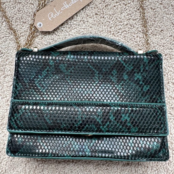 Brand new Pink Haley vegan green animal print crossbody bag - Picture 4 of 8